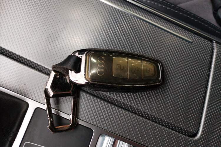 Used Audi A6L 2023 45 TFSI Prestige Dynamic Edition Vehicle Key