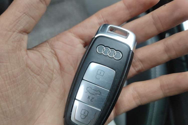Used Audi A6L 2023 40 TFSI Luxury Dynamic Model Vehicle Key