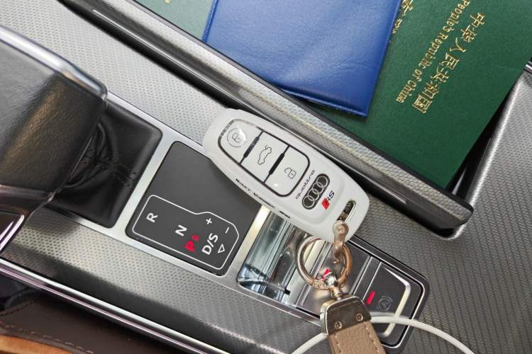Used Audi A6L 2023 40 TFSI Luxury Prestige Edition Vehicle Key