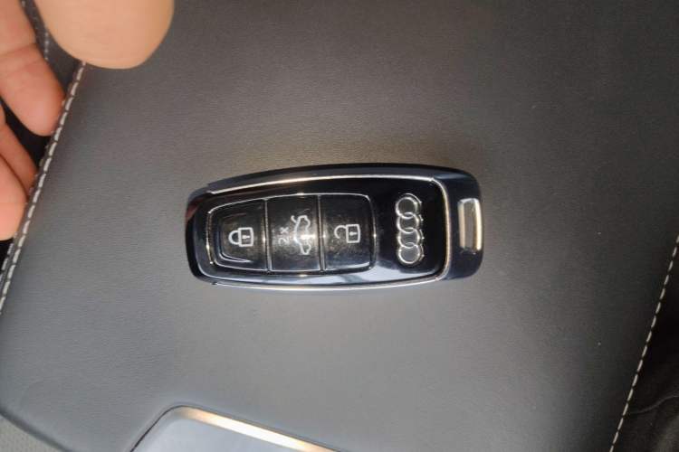 Used Audi A6L 2023 Revised 40 TFSI Luxury Prestige Edition Vehicle Key