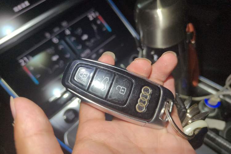 Used Audi A6L 2023 Revised 45 TFSI Prestige Dynamic Edition Vehicle Key