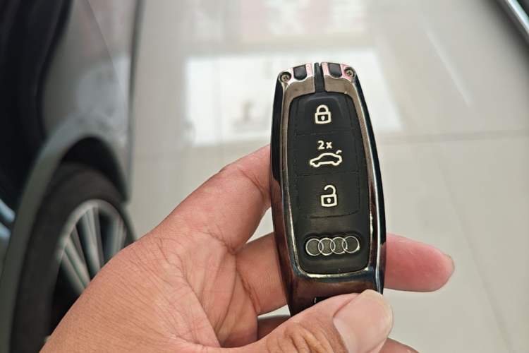 Used Audi A6L 2023 Revised 45 TFSI Prestige Dynamic Edition Vehicle Key