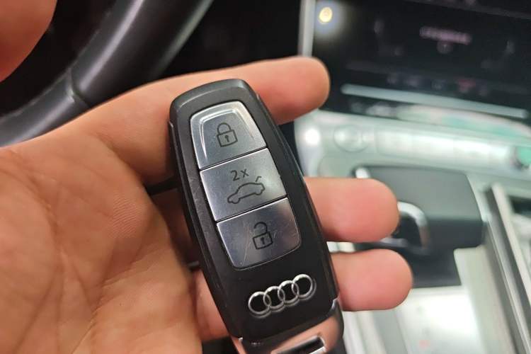 Used Audi A6L 2023 Revised 45 TFSI Prestige Dynamic Edition Vehicle Key
