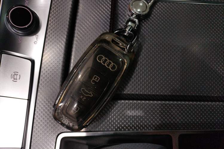 Used Audi A6L 2023 Revised 45 TFSI Prestige Dynamic Edition Vehicle Key