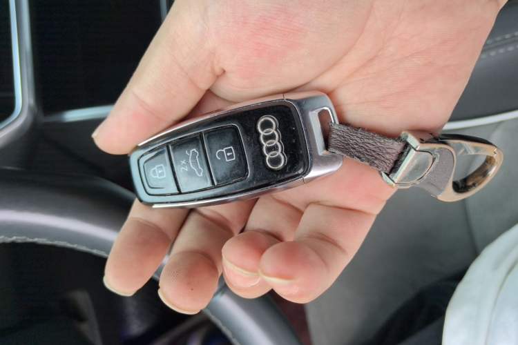 Used Audi A6L 2023 40 TFSI Luxury Dynamic Model Vehicle Key