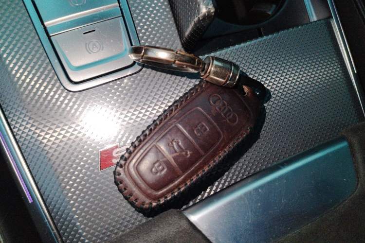 Used Audi A6L 2023 45 TFSI Prestige Dynamic Edition Vehicle Key