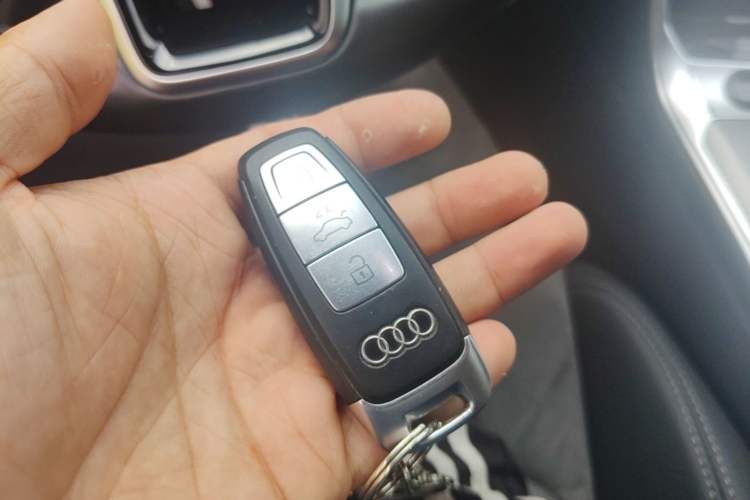 Used Audi A6L 2023 Revised 40 TFSI Luxury Dynamic Edition Vehicle Key