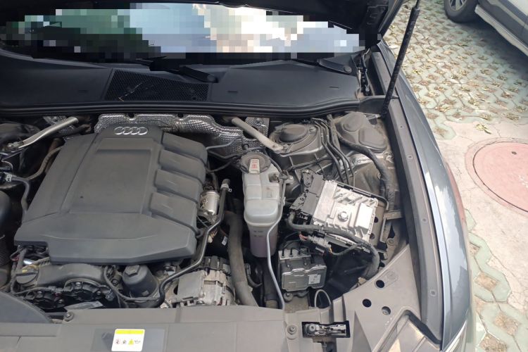 Used Audi A6L 2023 40 TFSI Luxury Dynamic Model Engine Bay Left