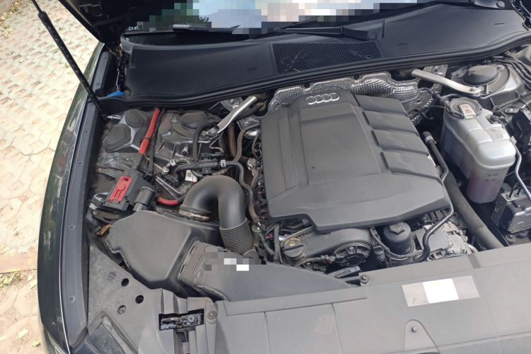 Used Audi A6L 2023 40 TFSI Luxury Dynamic Model Engine Bay Right