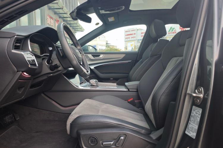 Used Audi A6L 2023 Revised 40 TFSI Luxury Dynamic Edition Interior 3