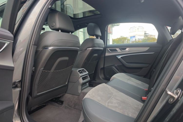 Used Audi A6L 2023 Revised 40 TFSI Luxury Dynamic Edition Interior 5