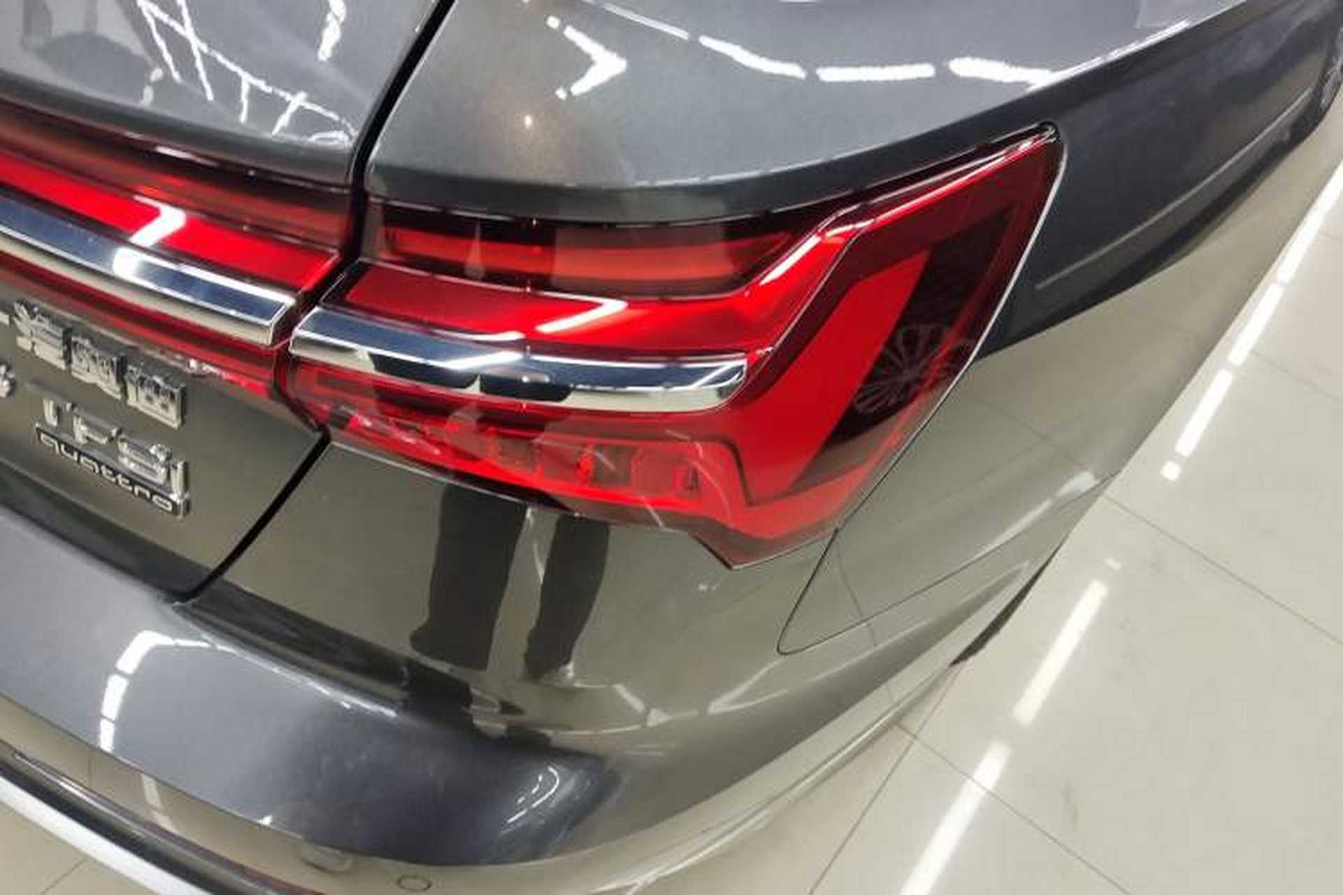 Used Audi A6L 2023 Revised Edition 45 TFSI quattro Prestige Dynamic Version Right Rear Taillight