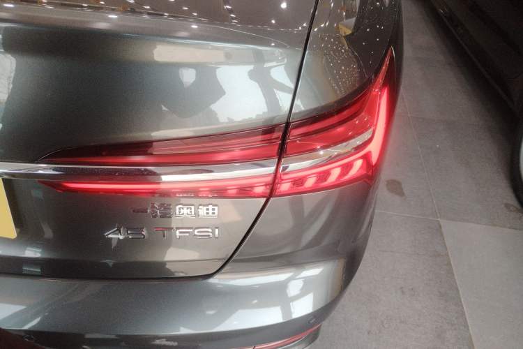 Used Audi A6L 2023 45 TFSI Prestige Dynamic Edition Right Rear Taillight