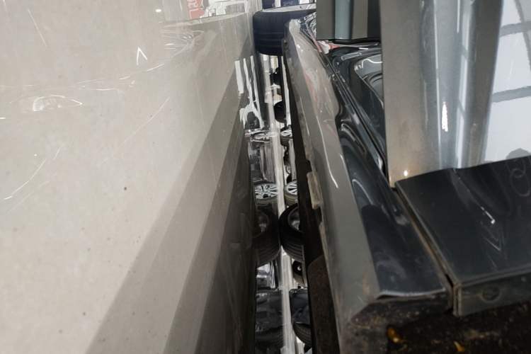 Used Audi A6L 2023 45 TFSI Prestige Dynamic Edition Right Side Sill