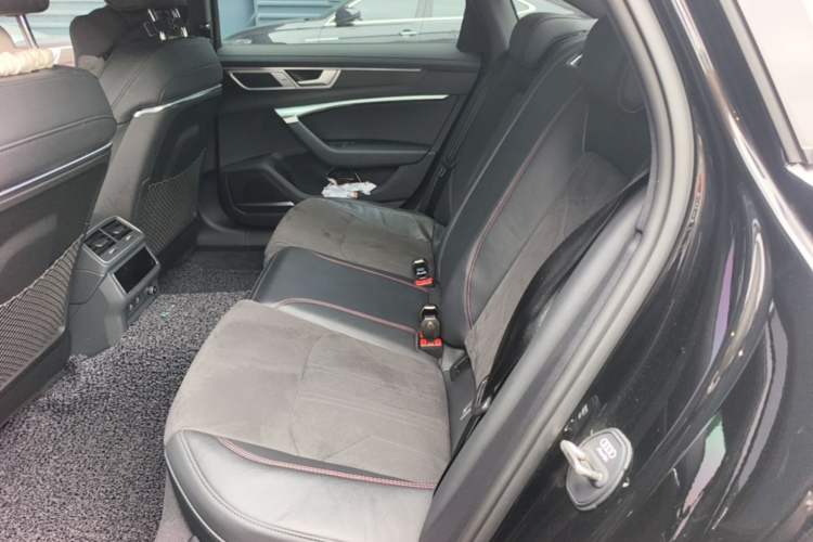 Used Audi A6L 2023 Revised Edition 45 TFSI quattro Prestige Dynamic Version Left Rear Seat