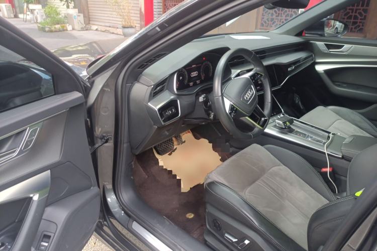 Used Audi A6L 2023 40 TFSI Luxury Dynamic Model Driver Seat