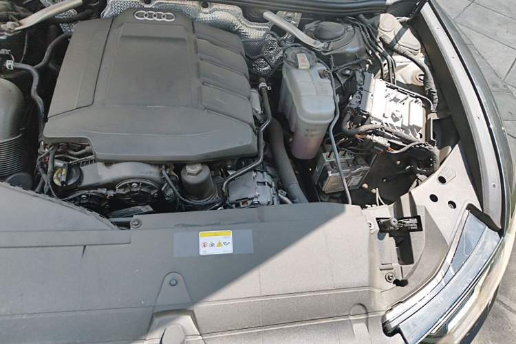 Used Audi A6L 2023 45 TFSI quattro Prestige Elegant Edition Engine Bay Left