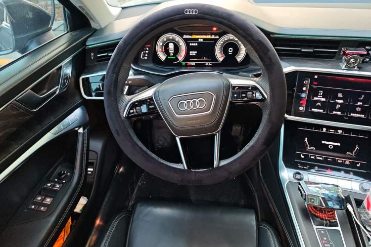 Used Audi A6L 2023 45 TFSI quattro Prestige Elegant Edition Steering Wheel