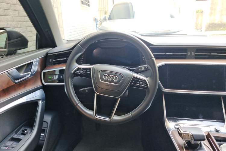 Used Audi A6L 2023 45 TFSI quattro Prestige Elegant Edition Steering Wheel