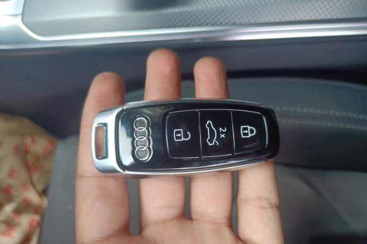 Used Audi A6L 2023 40 TFSI Luxury Dynamic Model Vehicle Key