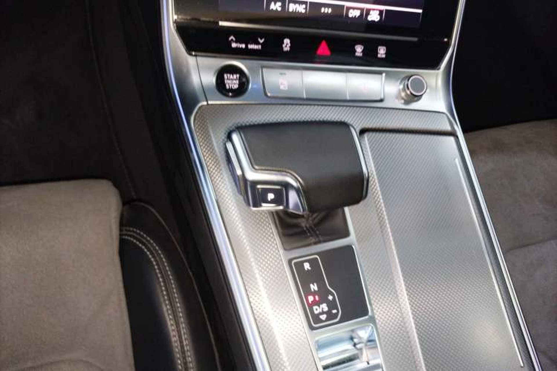 Used Audi A6L 2023 Revised 45 TFSI Prestige Dynamic Edition Gear Lever