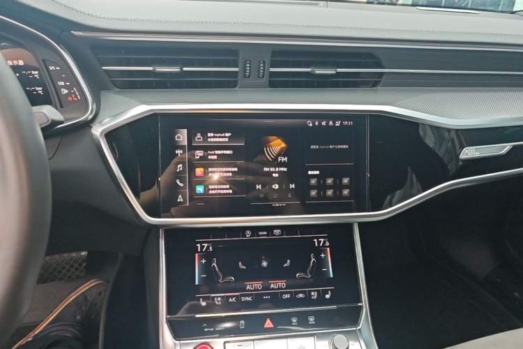 Used Audi A6L 2024 40 TFSI Luxury Dynamic Edition Audio And AC Panel