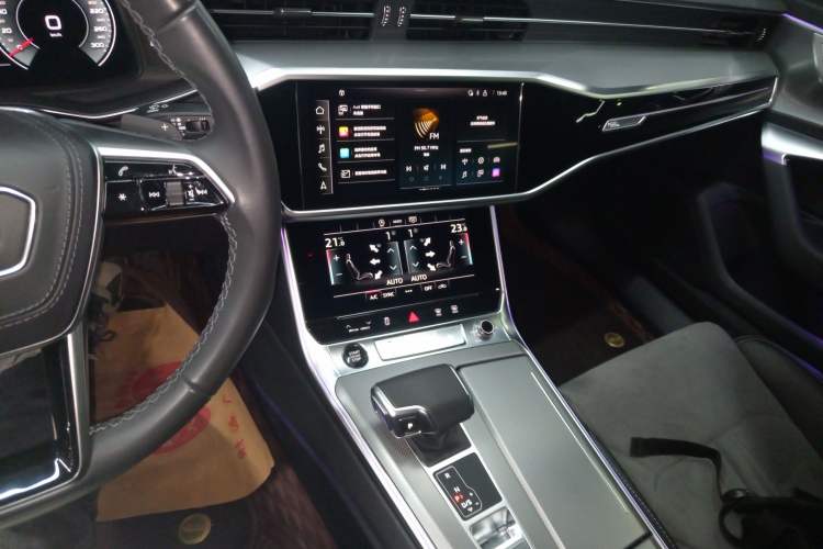 Used Audi A6L 2024 45 TFSI Prestige Dynamic Edition Audio And AC Panel