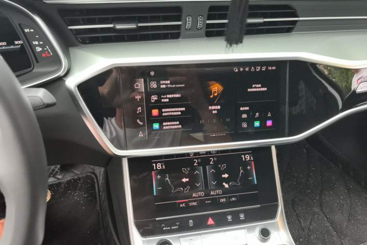 Used Audi A6L 2024 45 TFSI Prestige Elegant Edition Audio And AC Panel