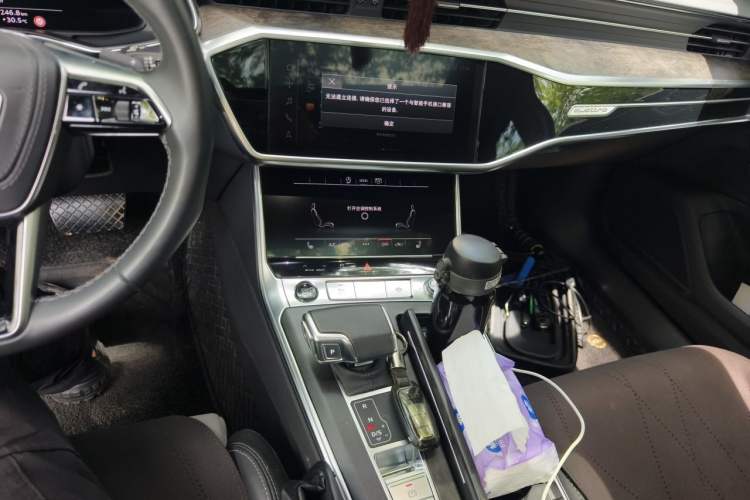 Used Audi A6L 2024 45 TFSI quattro Prestige Dynamic Edition Audio And AC Panel