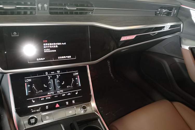 Used Audi A6L 2024 45 TFSI quattro Prestige Elegant Edition Audio And AC Panel