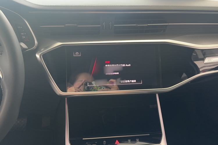 Used Audi A6L 2024 40 TFSI Luxury Dynamic Edition Audio And AC Panel