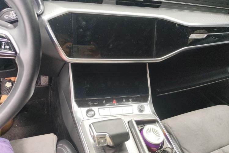 Used Audi A6L 2024 45 TFSI Prestige Dynamic Edition Audio And AC Panel