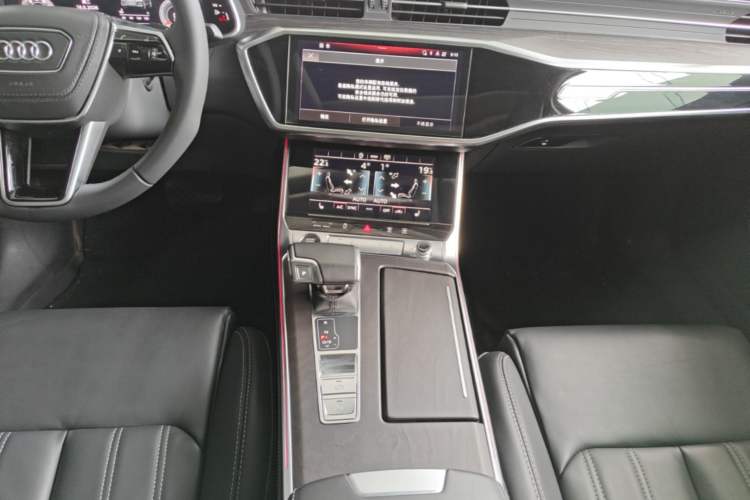 Used Audi A6L 2024 45 TFSI quattro Prestige Elegant Edition Audio And AC Panel