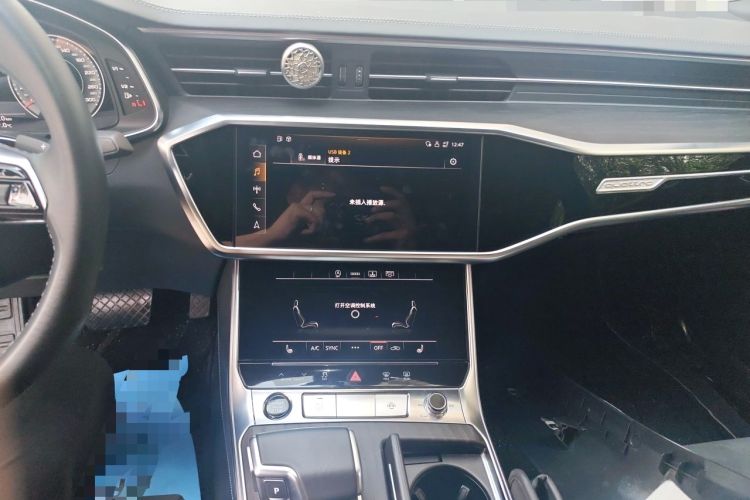 Used Audi A6L 2024 55 TFSI quattro Prestige Dynamic Edition Audio And AC Panel