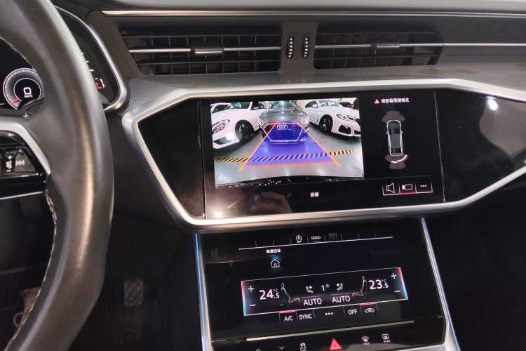 Used Audi A6L 2024 40 TFSI Luxury Dynamic Edition Audio And AC Panel