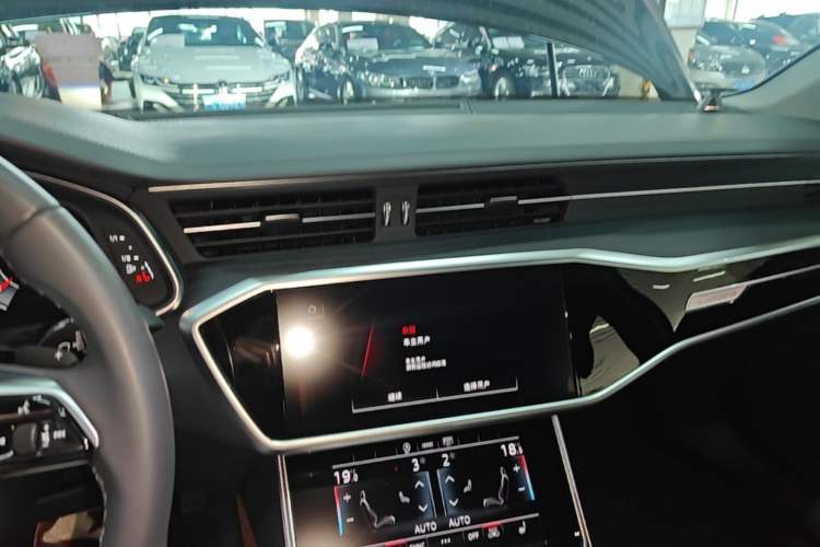Used Audi A6L 2024 45 TFSI quattro Prestige Elegant Edition Audio And AC Panel