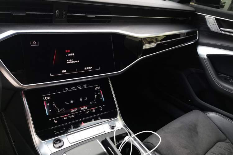 Used Audi A6L 2024 55 TFSI quattro Prestige Dynamic Edition Audio And AC Panel