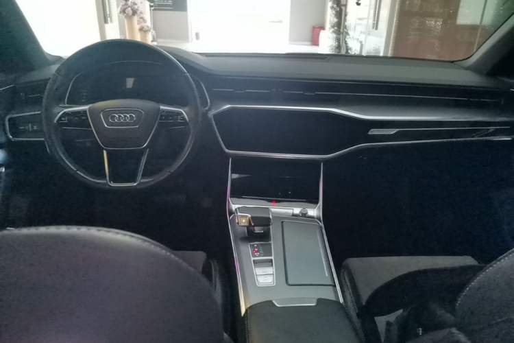 Used Audi A6L 2024 45 TFSI Prestige Dynamic Edition Center Console