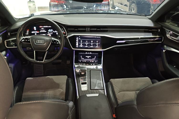 Used Audi A6L 2024 45 TFSI quattro Prestige Dynamic Edition Center Console