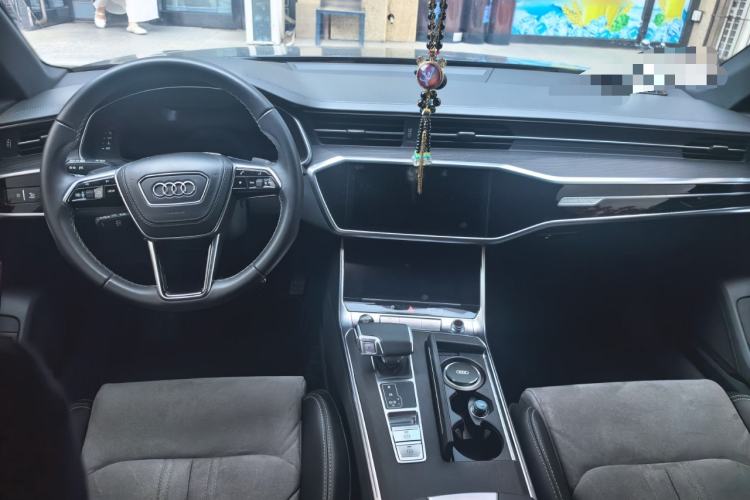Used Audi A6L 2024 45 TFSI quattro Prestige Dynamic Edition Center Console