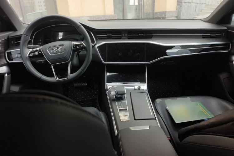 Used Audi A6L 2024 45 TFSI quattro Prestige Dynamic Edition Center Console