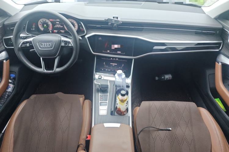 Used Audi A6L 2024 45 TFSI quattro Prestige Dynamic Edition Center Console