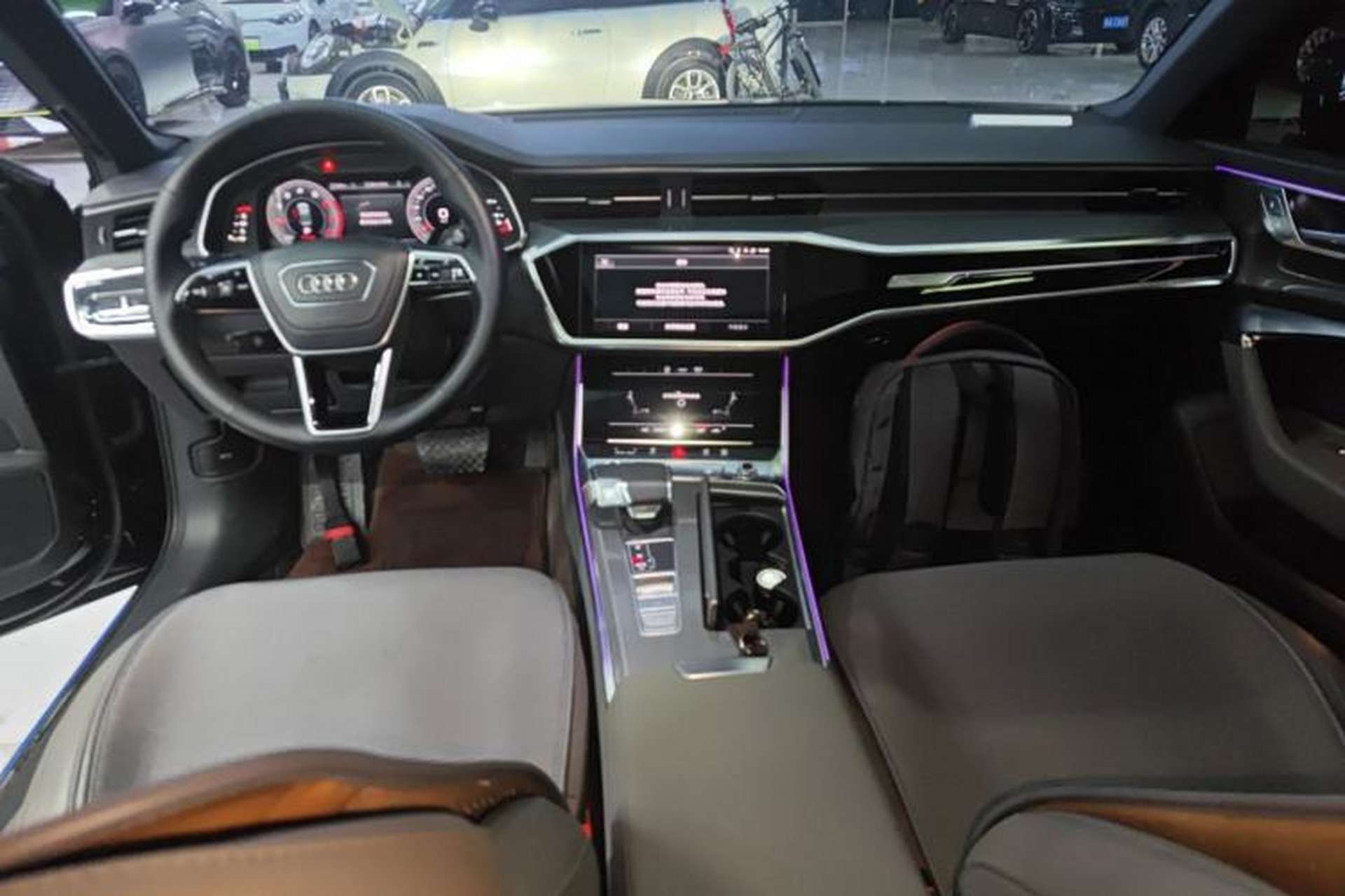 Used Audi A6L 2024 40 TFSI Luxury Dynamic Edition Center Console