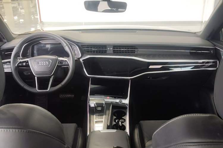 Used Audi A6L 2024 45 TFSI quattro Prestige Dynamic Edition Center Console