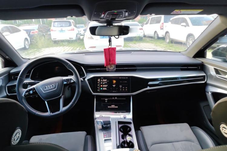 Used Audi A6L 2024 40 TFSI Luxury Dynamic Edition Center Console