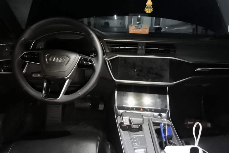 Used Audi A6L 2024 45 TFSI Prestige Dynamic Edition Center Console