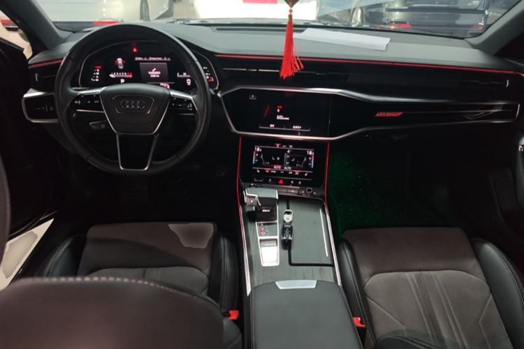 Used Audi A6L 2024 45 TFSI quattro Prestige Dynamic Edition Center Console