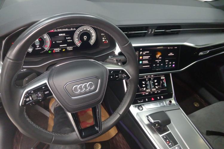 Used Audi A6L 2024 45 TFSI Prestige Dynamic Edition Center Console