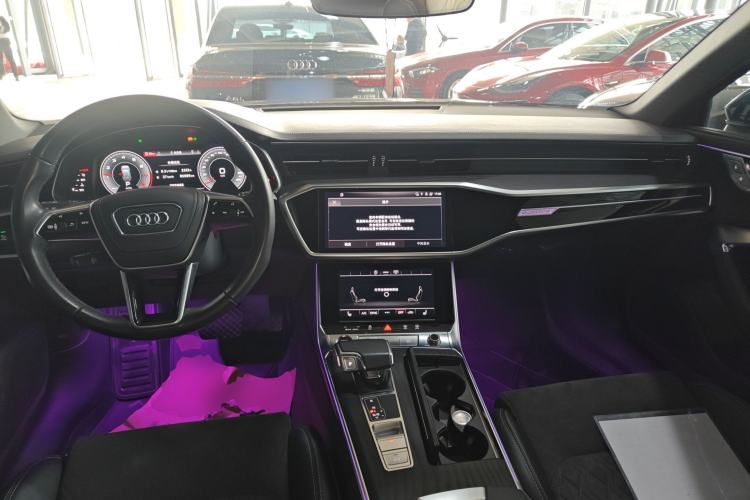 Used Audi A6L 2024 45 TFSI quattro Prestige Dynamic Edition Center Console