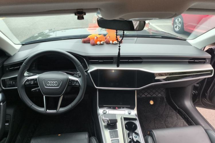 Used Audi A6L 2024 45 TFSI Prestige Elegant Edition Center Console